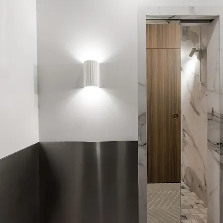 Luxury Downtown Atelier